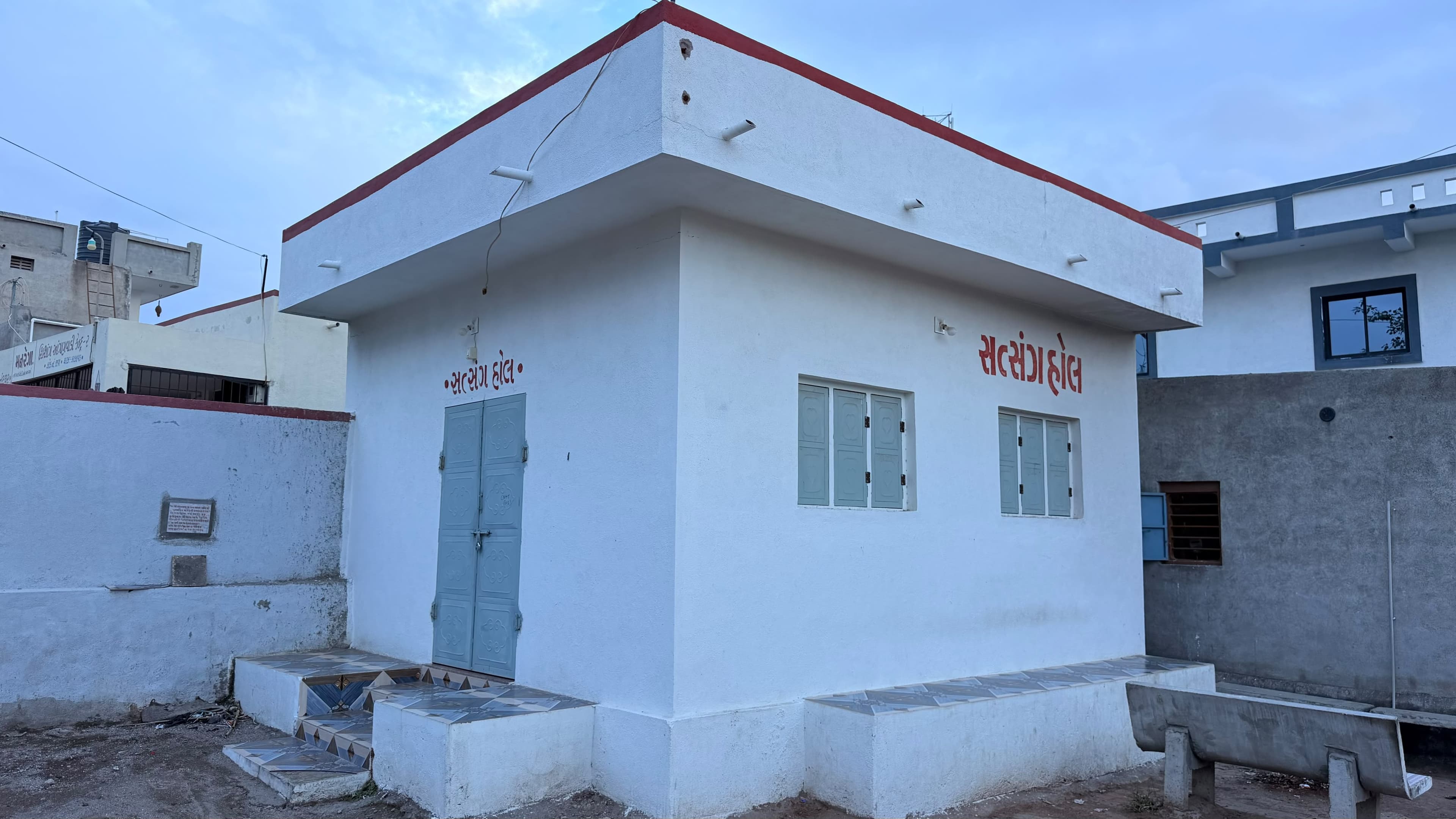 નવો સત્સંગ કોમ્યુનિટી હોલ